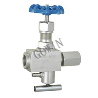 Multifunction sampling valve